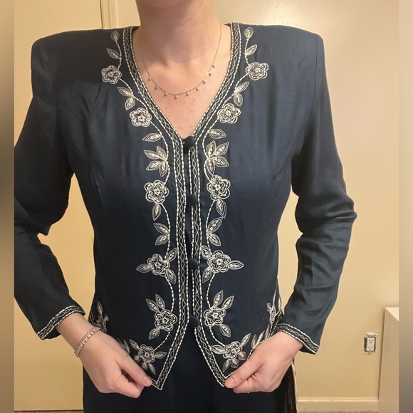 Karin Stevens Petites Vintage Navy Embroidered Jumpsuit 8P NWT 💙🤍 - Picture 7 of 12